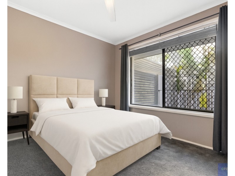13 Jonath Court, Edens Landing QLD 4207