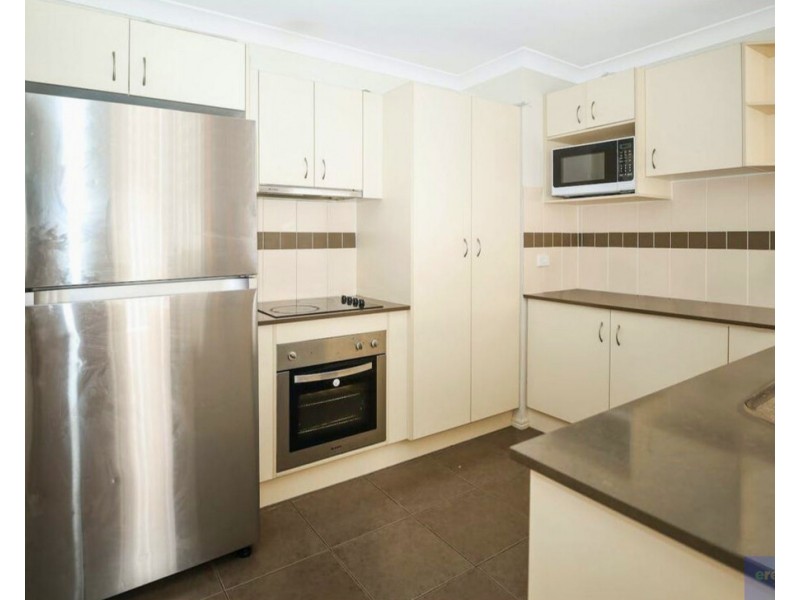 8 Jonic Drive, Goodna QLD 4300