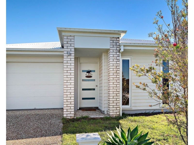 9 Mount Pleasant Street, Park Ridge QLD 4125