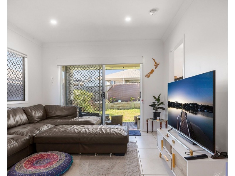 9 Mount Pleasant Street, Park Ridge QLD 4125