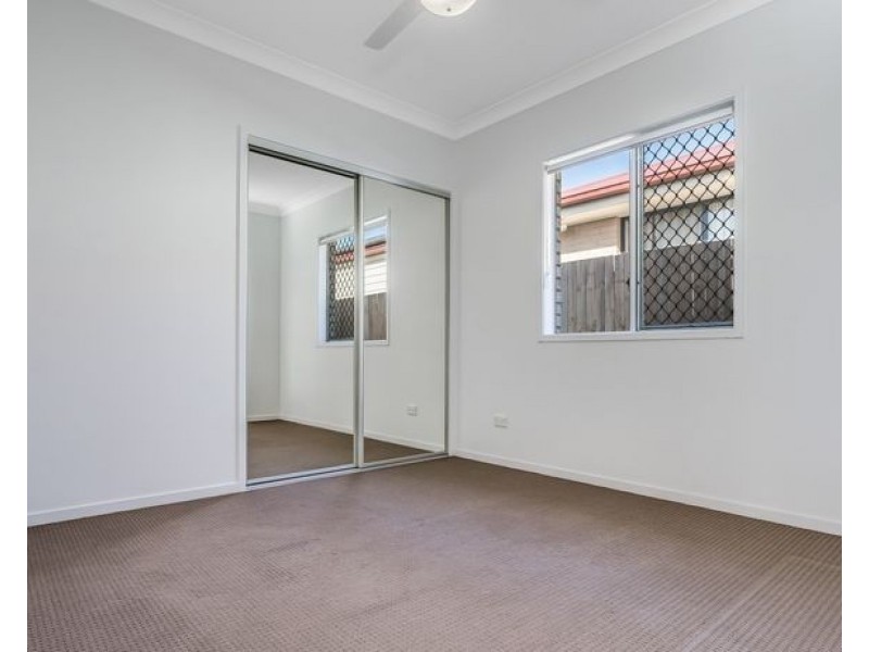 9 Mount Pleasant Street, Park Ridge QLD 4125