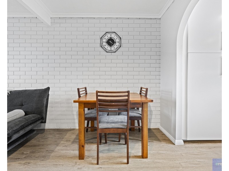 9/2 Guinevere Court, Bethania QLD 4205