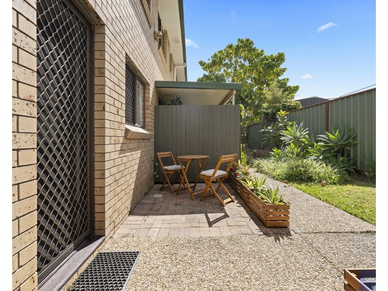 9/2 Guinevere Court, Bethania QLD 4205