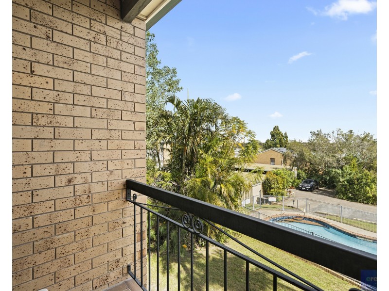 9/2 Guinevere Court, Bethania QLD 4205