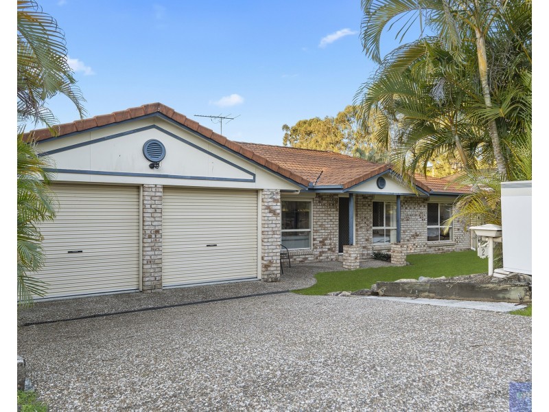 2 Deiter Court, Edens Landing QLD 4207