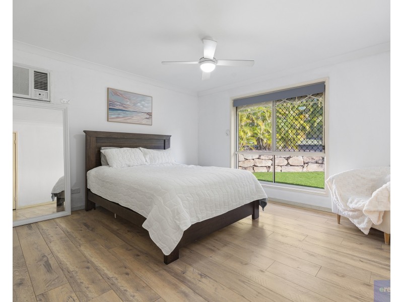 2 Deiter Court, Edens Landing QLD 4207