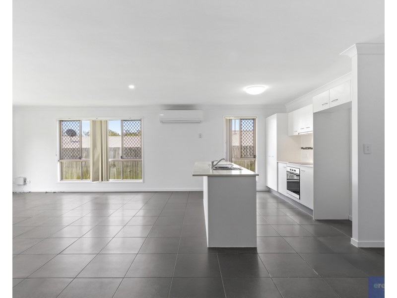 4 Rothbury Avenue, Holmview QLD 4207