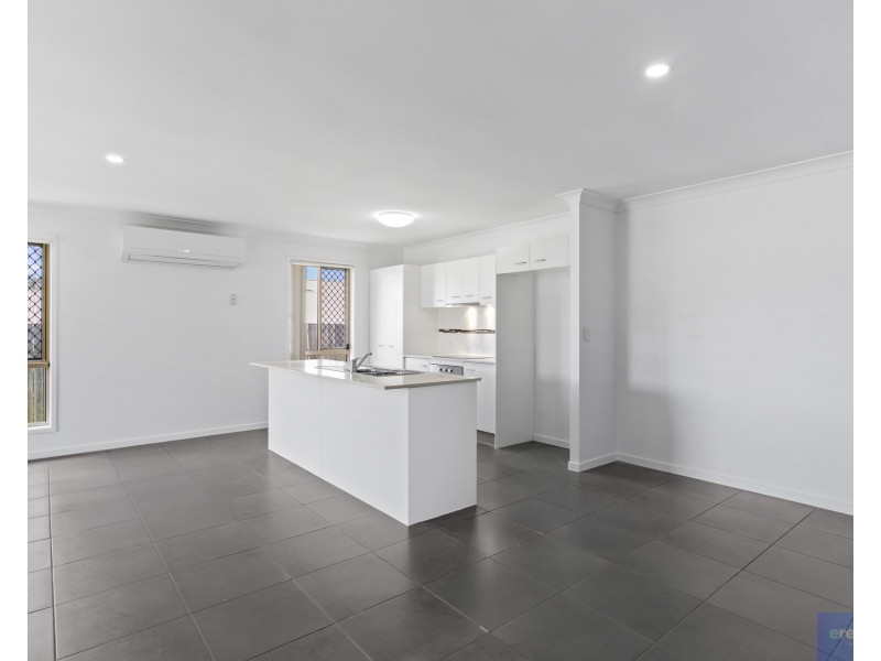 4 Rothbury Avenue, Holmview QLD 4207