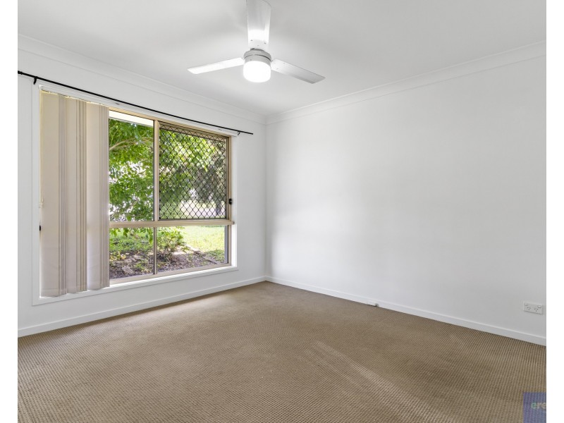 4 Rothbury Avenue, Holmview QLD 4207