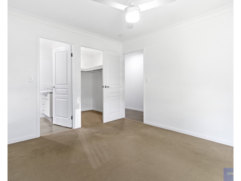 4 Rothbury Avenue, Holmview QLD 4207