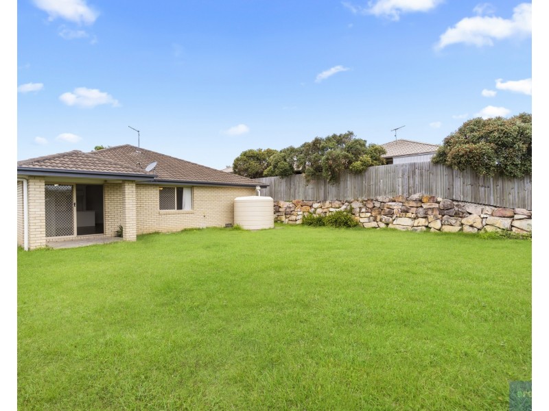 4 Rothbury Avenue, Holmview QLD 4207