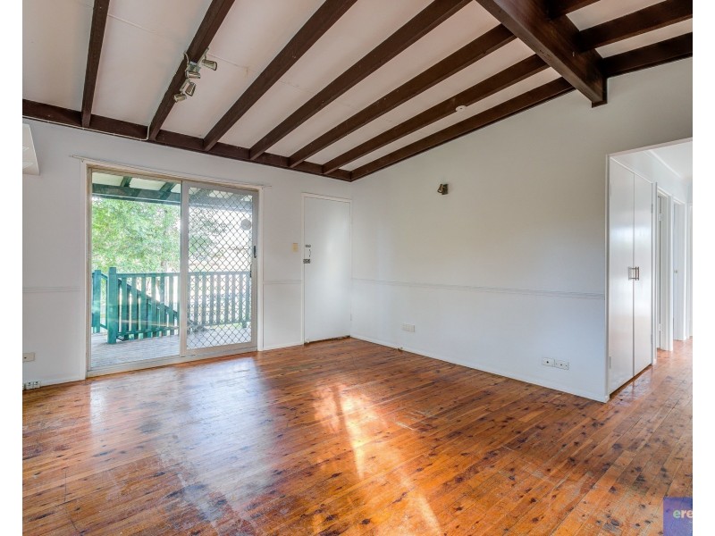 4 Driftwood St, Crestmead QLD 4132
