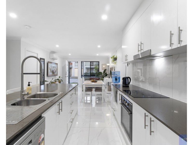 33/73 Redhead Street, Doolandella QLD 4077