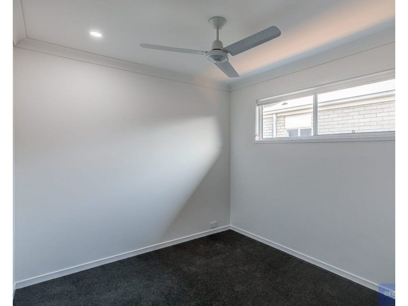 2/118 Pierro Place, Logan Reserve QLD 4133