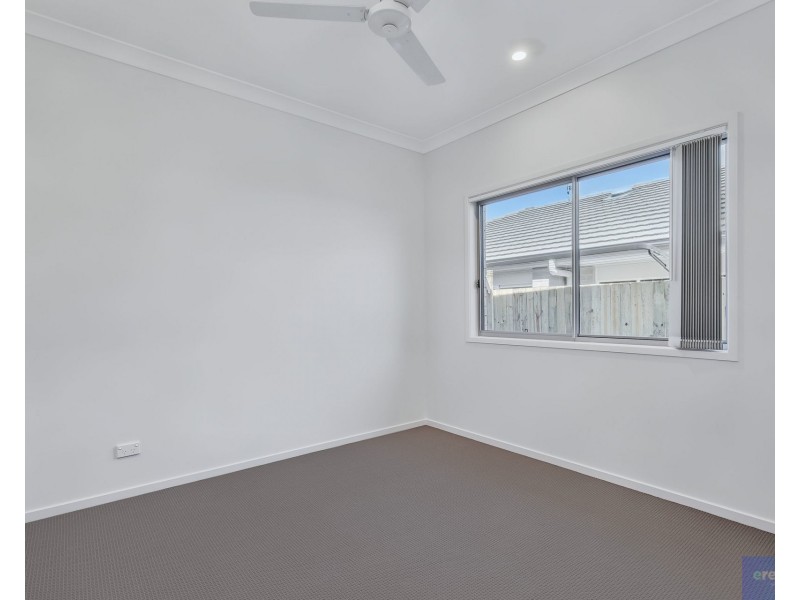 18  Raven Court, Park Ridge QLD 4125
