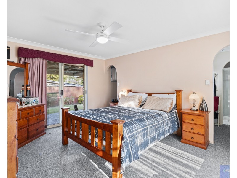 10 Roebuck Avenue, Eagleby QLD 4207
