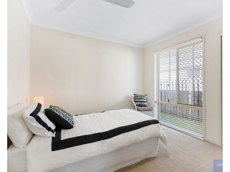 4 Silverash Street, Oxenford QLD 4210