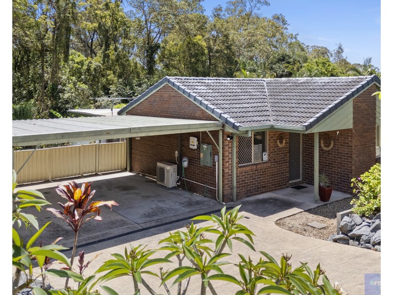 9 Natone Court, Edens Landing QLD 4207