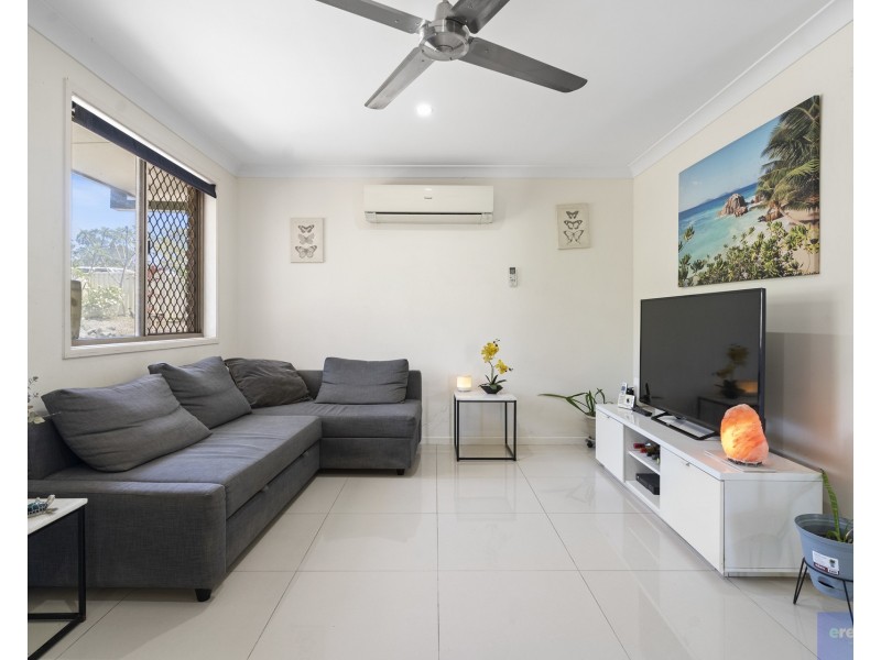 9 Natone Court, Edens Landing QLD 4207