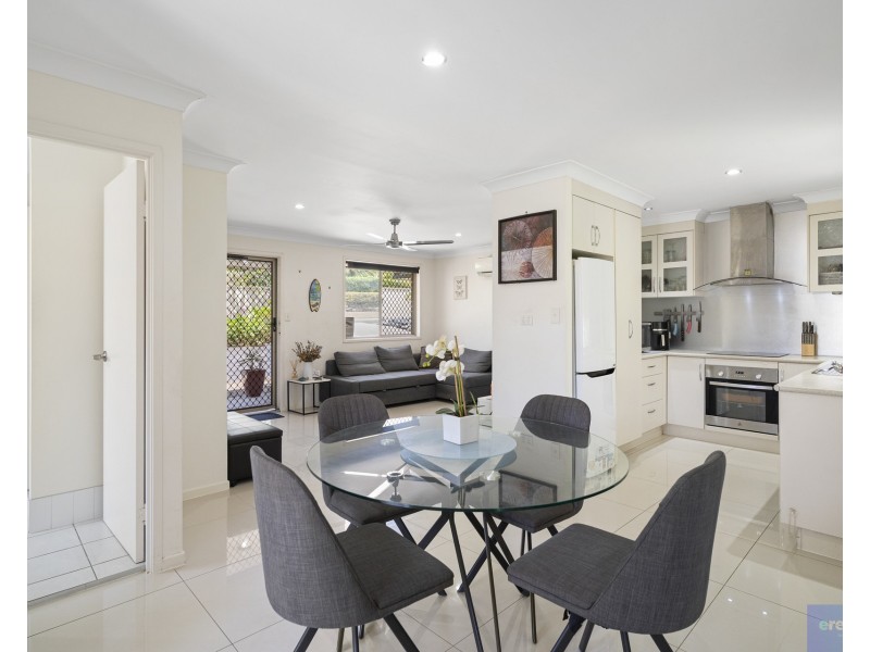 9 Natone Court, Edens Landing QLD 4207