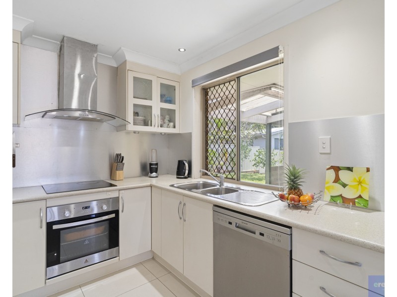 9 Natone Court, Edens Landing QLD 4207