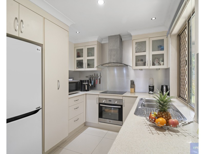 9 Natone Court, Edens Landing QLD 4207