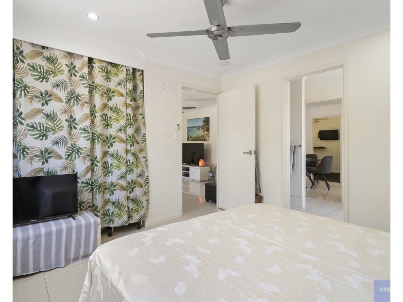 9 Natone Court, Edens Landing QLD 4207