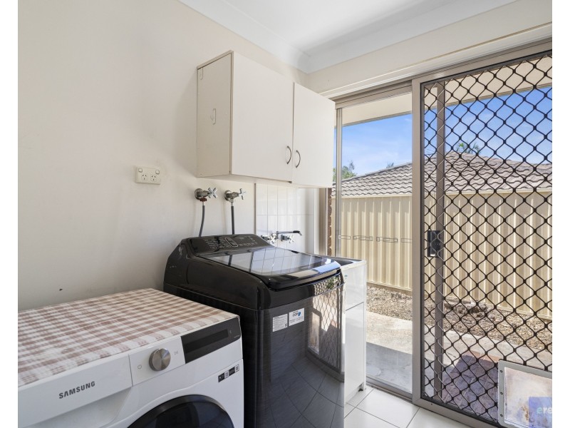 9 Natone Court, Edens Landing QLD 4207