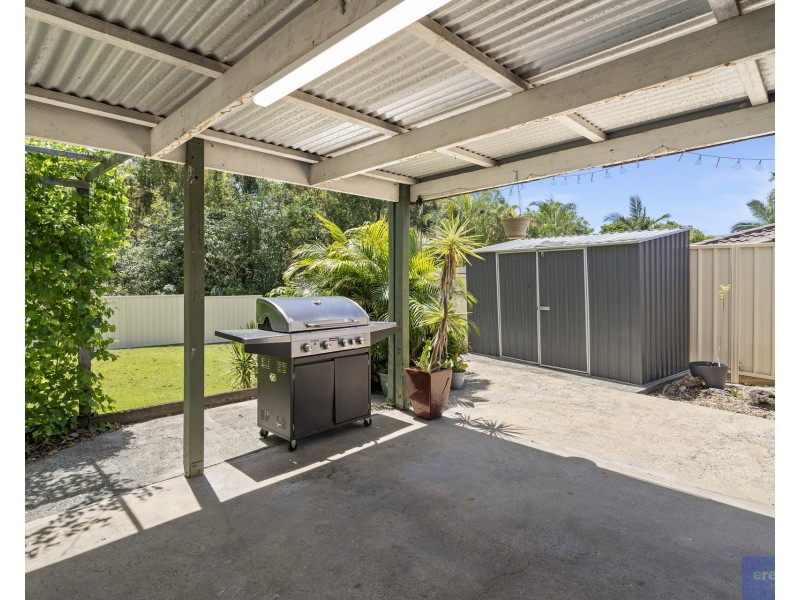 9 Natone Court, Edens Landing QLD 4207