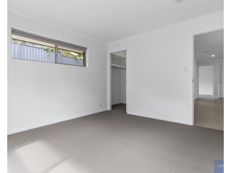 32 Leighton Drive, Edens Landing QLD 4207