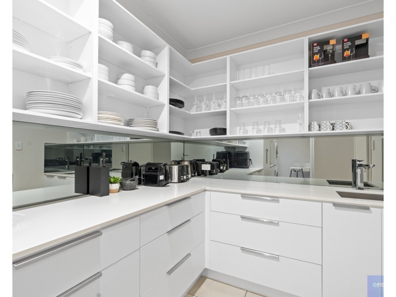 31 Ravensbourne Circuit, Waterford QLD 4133