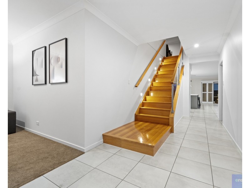 31 Ravensbourne Circuit, Waterford QLD 4133
