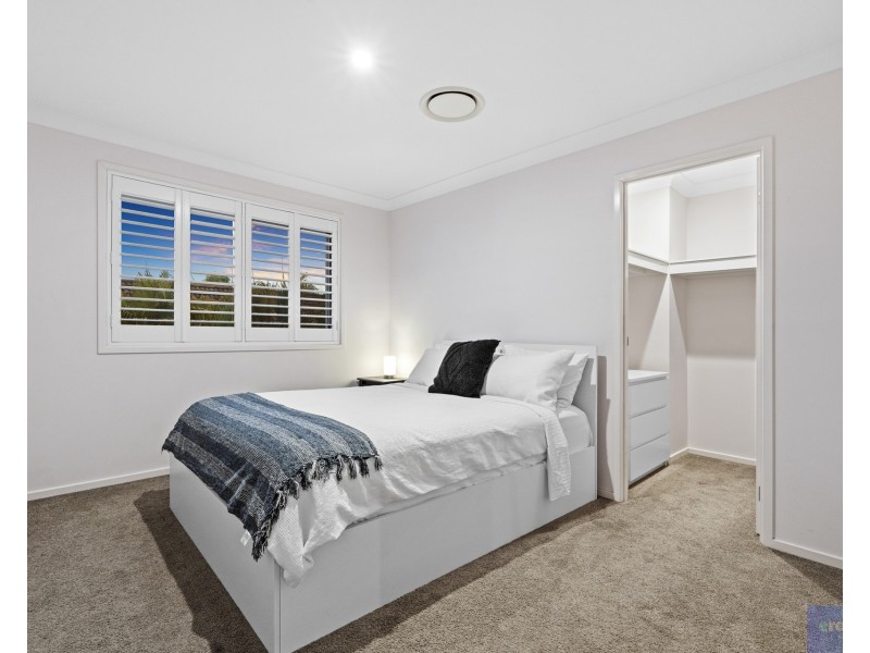 31 Ravensbourne Circuit, Waterford QLD 4133