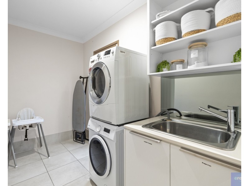 31 Ravensbourne Circuit, Waterford QLD 4133
