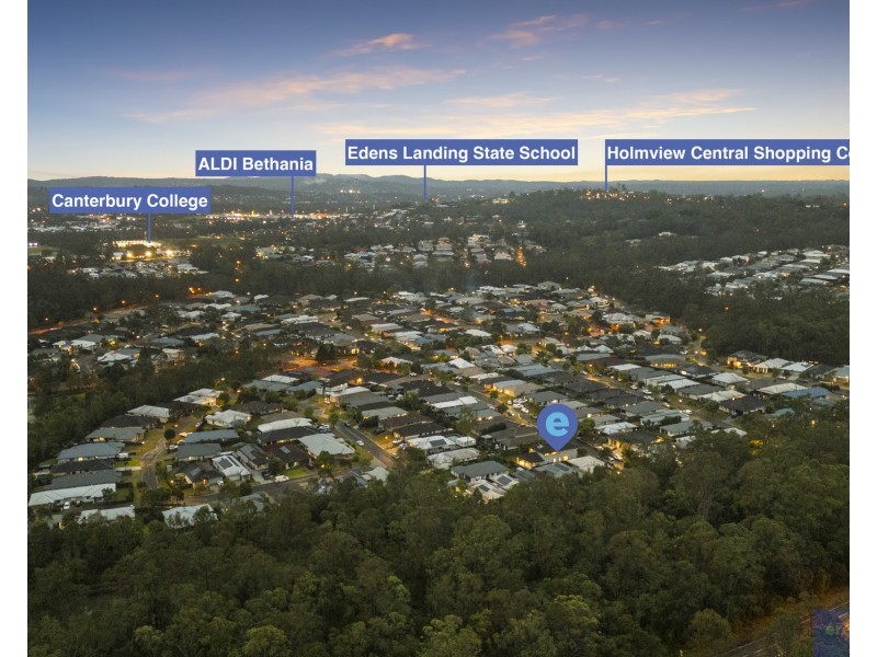 31 Ravensbourne Circuit, Waterford QLD 4133