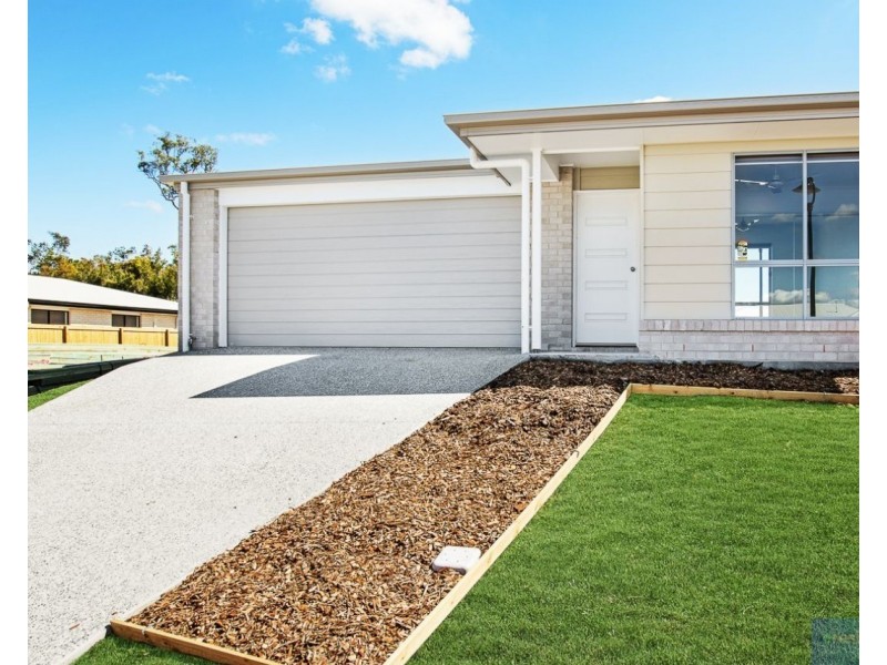 49 Weedbrook Street, Park Ridge South QLD 4125