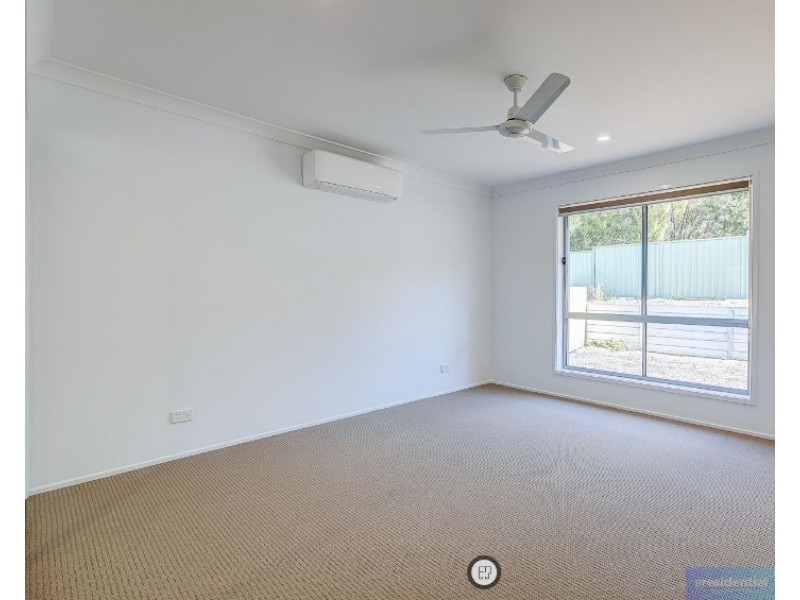 49 Weedbrook Street, Park Ridge South QLD 4125