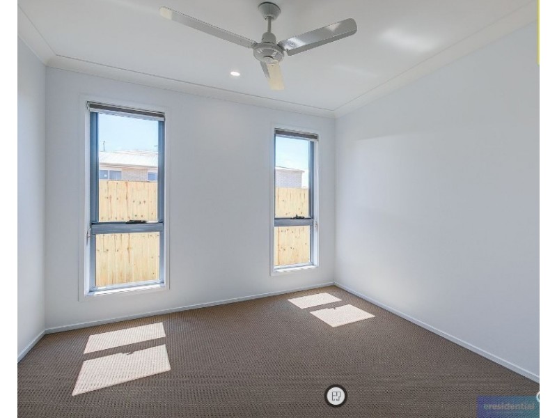 49 Weedbrook Street, Park Ridge South QLD 4125