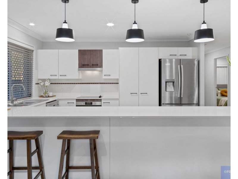 12 Kakadu Street, Parkinson QLD 4115