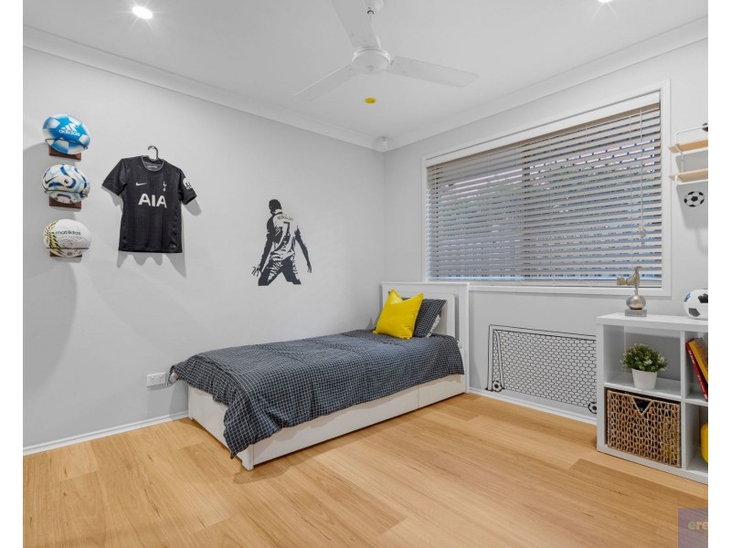 12 Kakadu Street, Parkinson QLD 4115