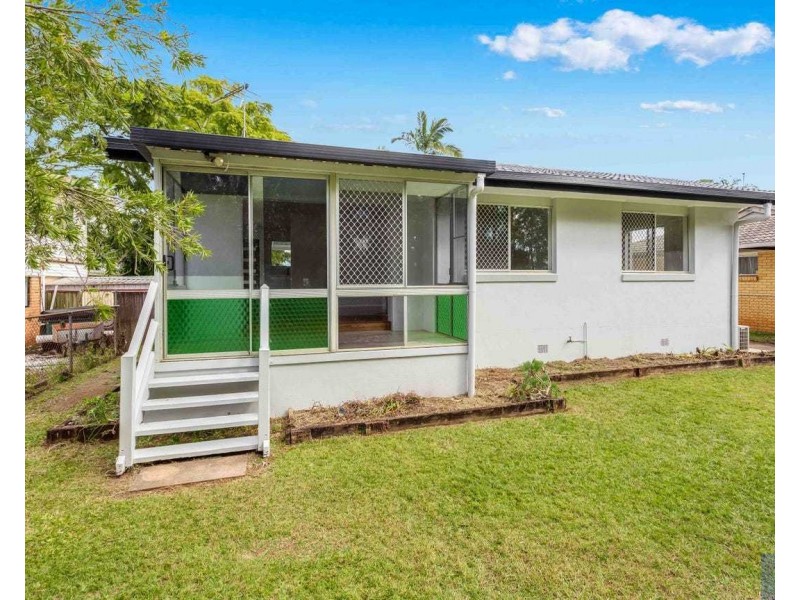 23 Narangba Road, Kallangur QLD 4503