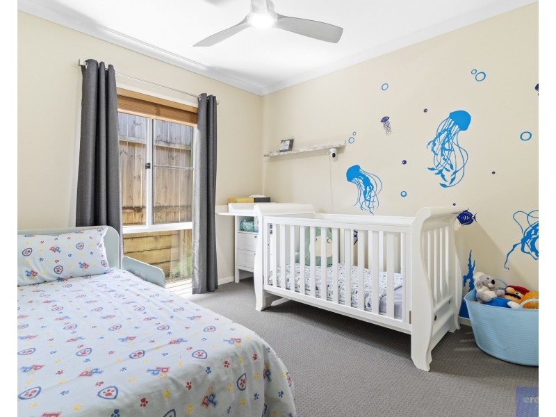 60 Ridgevale Boulevard, Holmview QLD 4207