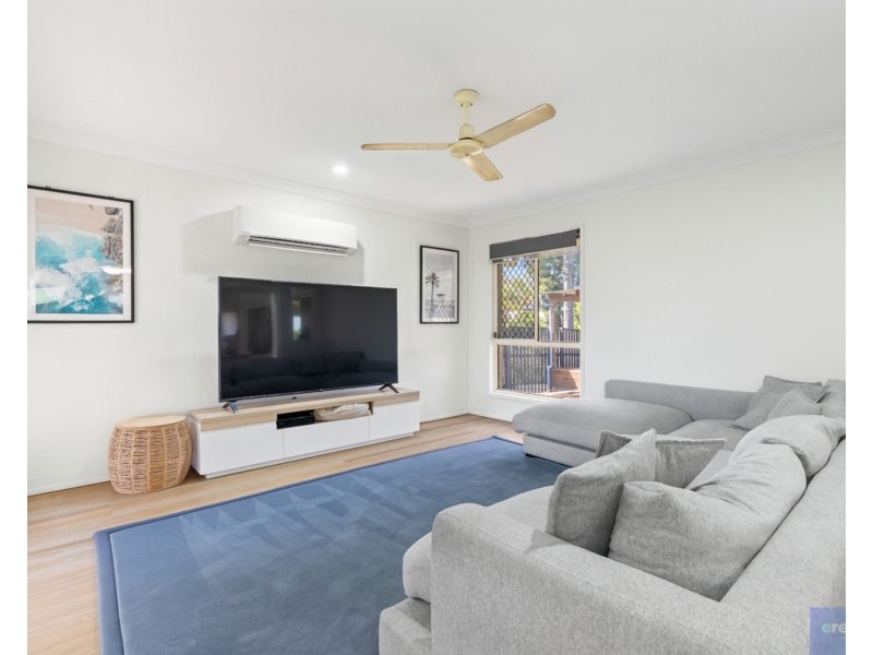16 Vista Circuit, Bahrs Scrub QLD 4207