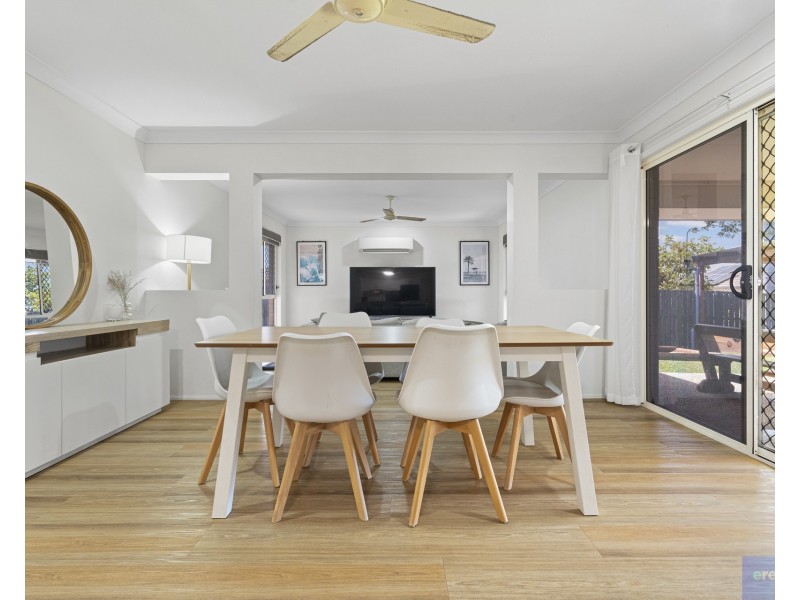 16 Vista Circuit, Bahrs Scrub QLD 4207