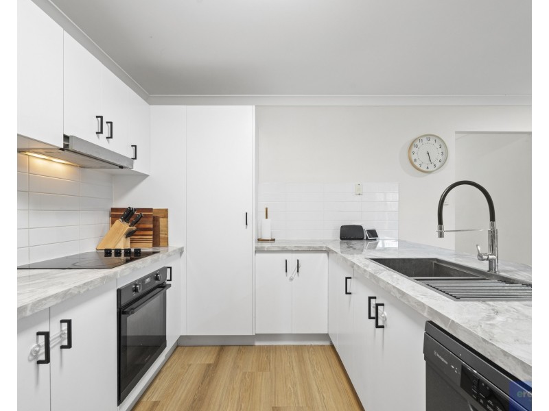 16 Vista Circuit, Bahrs Scrub QLD 4207