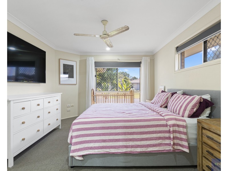 16 Vista Circuit, Bahrs Scrub QLD 4207