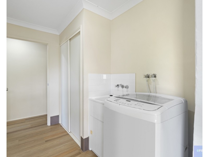 16 Vista Circuit, Bahrs Scrub QLD 4207