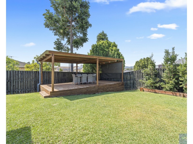 16 Vista Circuit, Bahrs Scrub QLD 4207