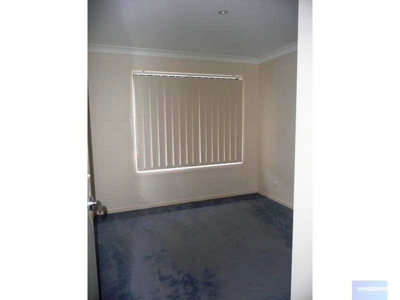 4/17 Park Esplanade, Coomera QLD 4209