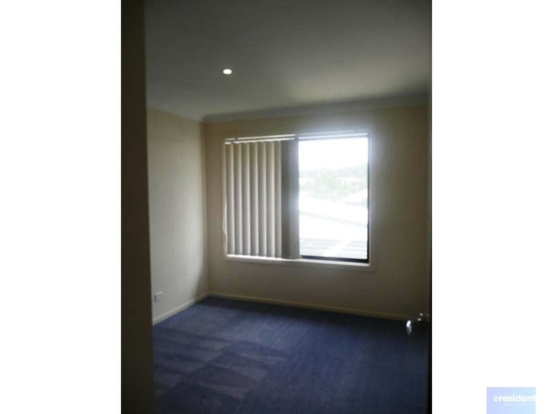 4/17 Park Esplanade, Coomera QLD 4209